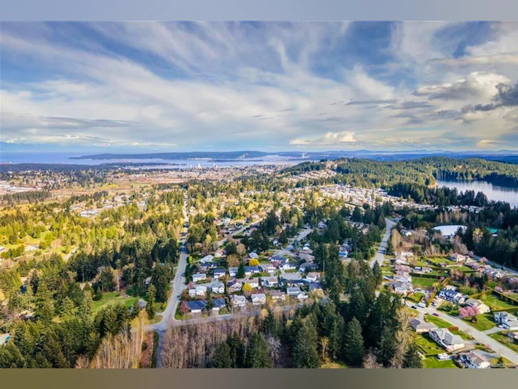 2389 Westhill Place, Nanaimo, BC, V9R 6M9 - 2