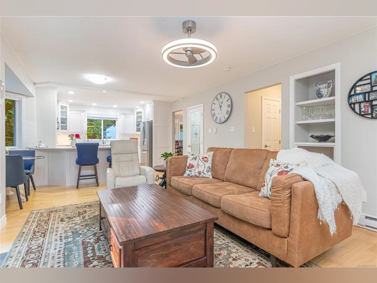 1221 Midiron Close, Qualicum Beach, BC, V9K 1C6 - 33