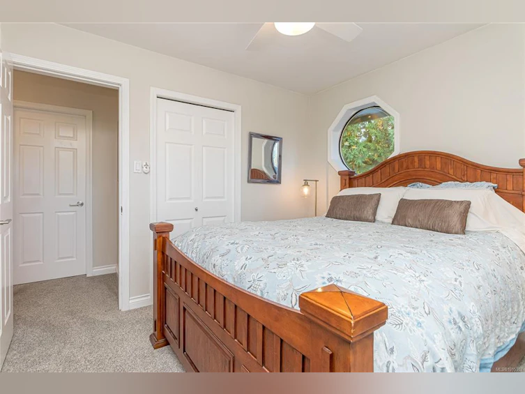 1221 Midiron Close, Qualicum Beach, BC, V9K 1C6 - 49
