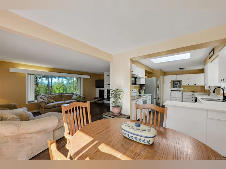 2660 Holden Corso Road, Nanaimo, BC, V9X 1M7 - 8