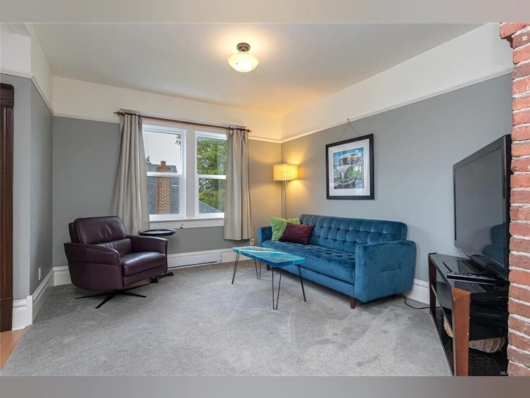 625 Harbinger Avenue, Victoria, BC, V8V 4H9 - 31