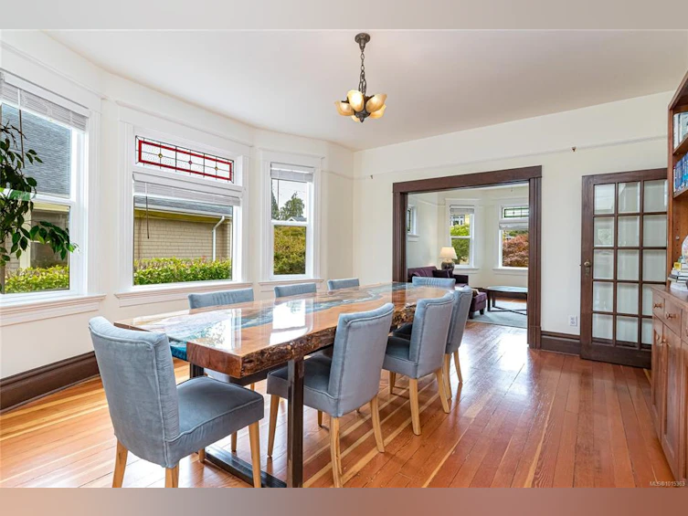 625 Harbinger Avenue, Victoria, BC, V8V 4H9 - 14