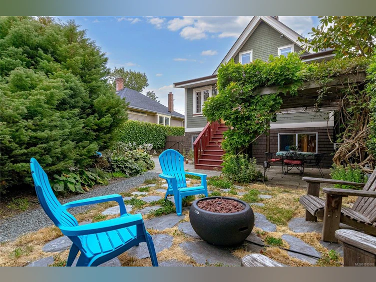 625 Harbinger Avenue, Victoria, BC, V8V 4H9 - 57