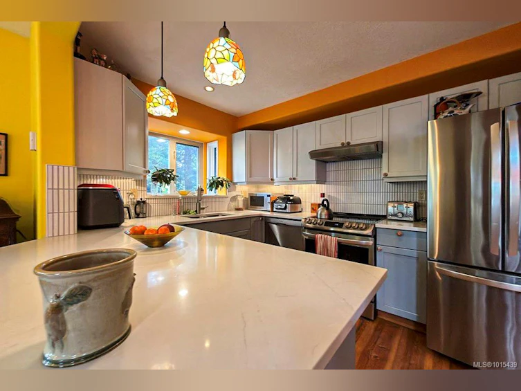 178 Quadra Loop, Quadra Island, BC, V0P 1N0 - 12