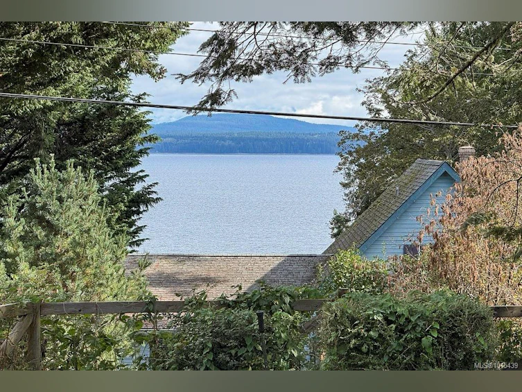 178 Quadra Loop, Quadra Island, BC, V0P 1N0 - 4