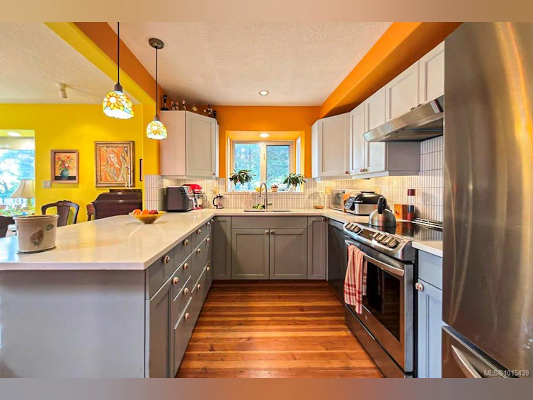 178 Quadra Loop, Quadra Island, BC, V0P 1N0 - 11