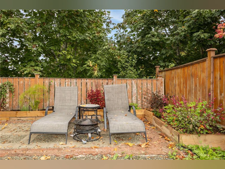 126 Cliffe Avenue, Courtenay, BC, V9N 2H5 - 45