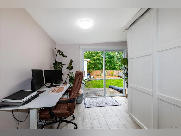 126 Cliffe Avenue, Courtenay, BC, V9N 2H5 - 34