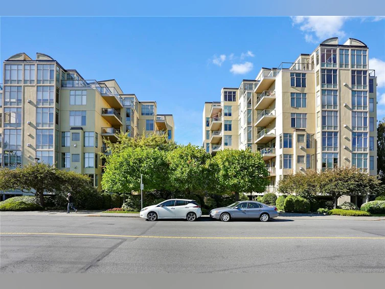 250-188 Douglas Street, Victoria, BC, V8V 2P1 - 21