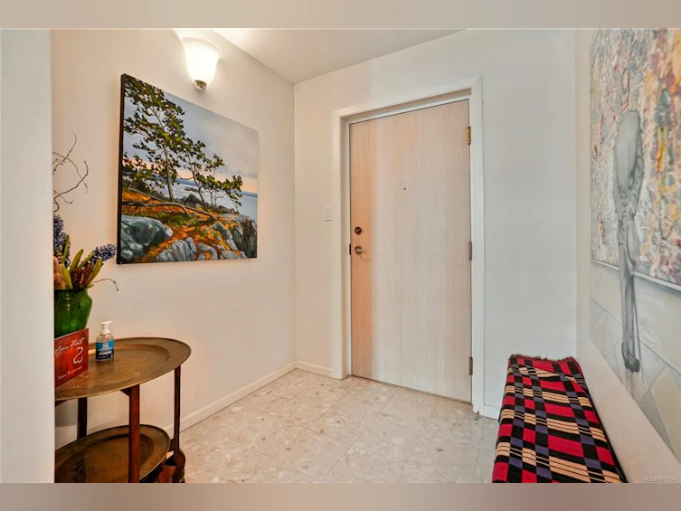 250-188 Douglas Street, Victoria, BC, V8V 2P1 - 9
