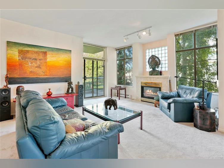 250-188 Douglas Street, Victoria, BC, V8V 2P1 - 15