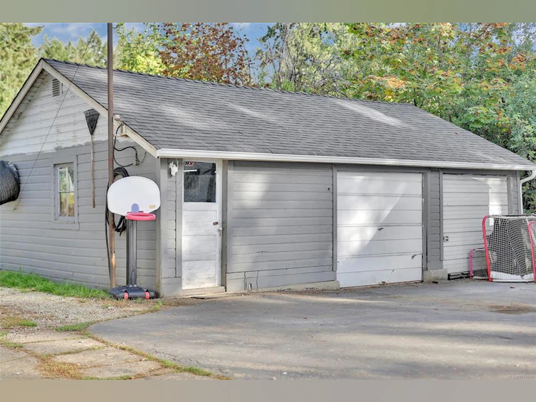 5739 Beaver Creek Road, Port Alberni, BC, V9Y 8X5 - 10