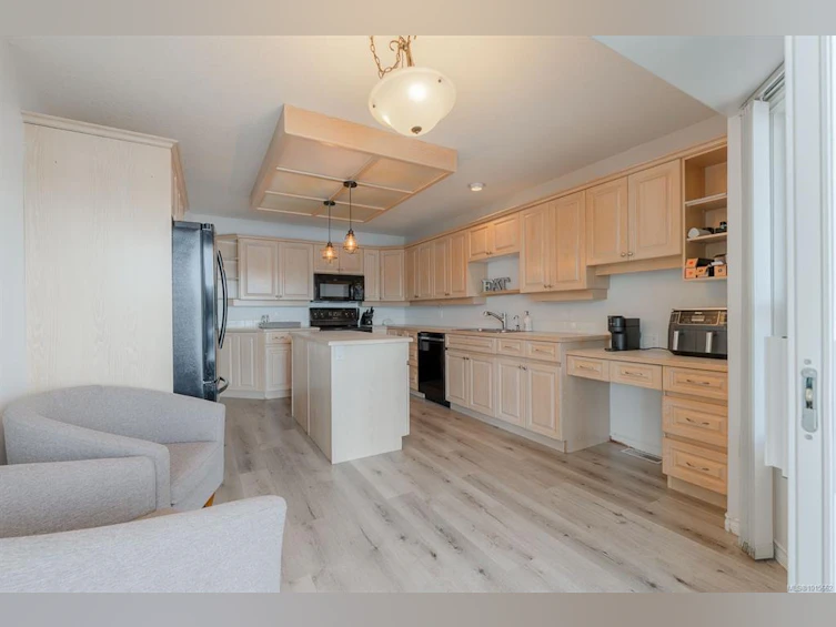 9050 Lord Road, Port Alberni, BC, V9Y 9C1 - 22