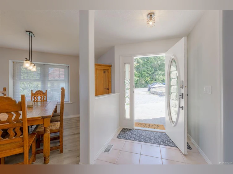9050 Lord Road, Port Alberni, BC, V9Y 9C1 - 11
