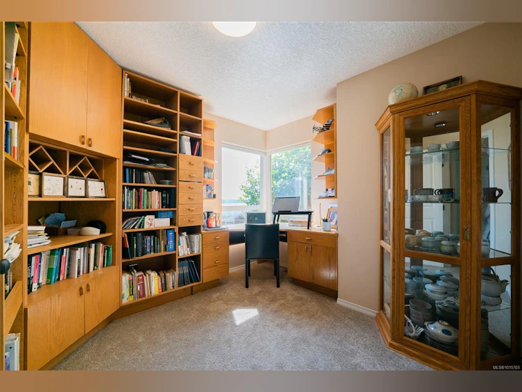 3689 Glen Oaks Drive, Nanaimo, BC, V9T 5A1 - 34