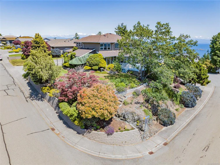 3689 Glen Oaks Drive, Nanaimo, BC, V9T 5A1 - 13