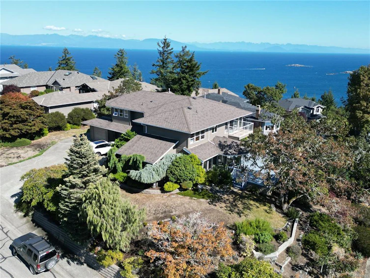 3689 Glen Oaks Drive, Nanaimo, BC, V9T 5A1
