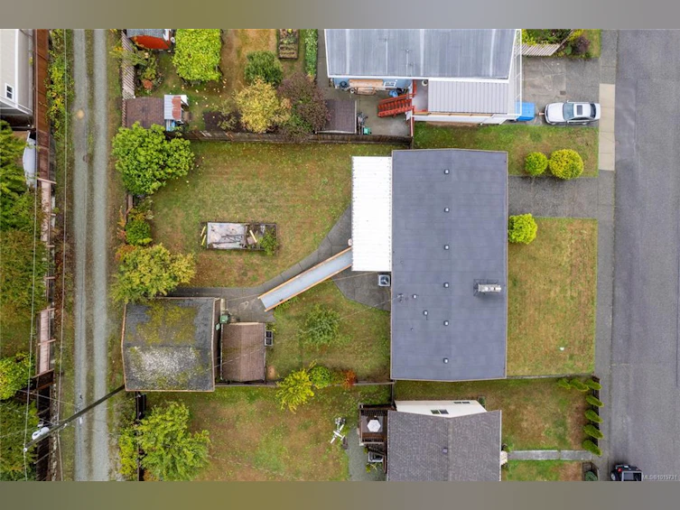 2715 14th Avenue, Port Alberni, BC, V9Y 2X6 - 2