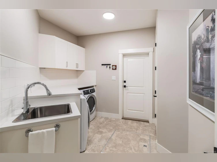 1000 Brookfield Crescent, French Creek, BC, V9P 0E3 - 37