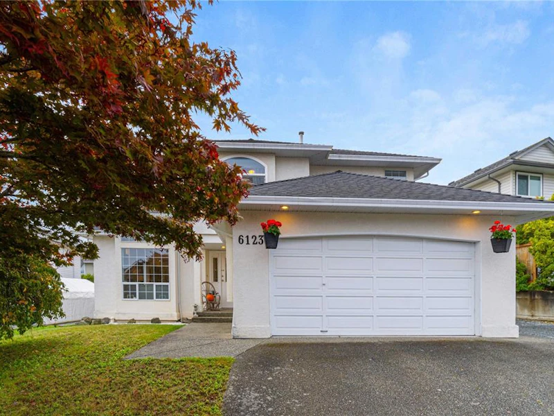 6123 Janelle Place, Nanaimo BC V9V 1M7