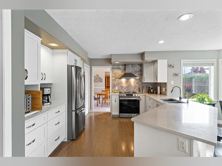 6123 Janelle Place, Nanaimo, BC, V9V 1M7 - 7