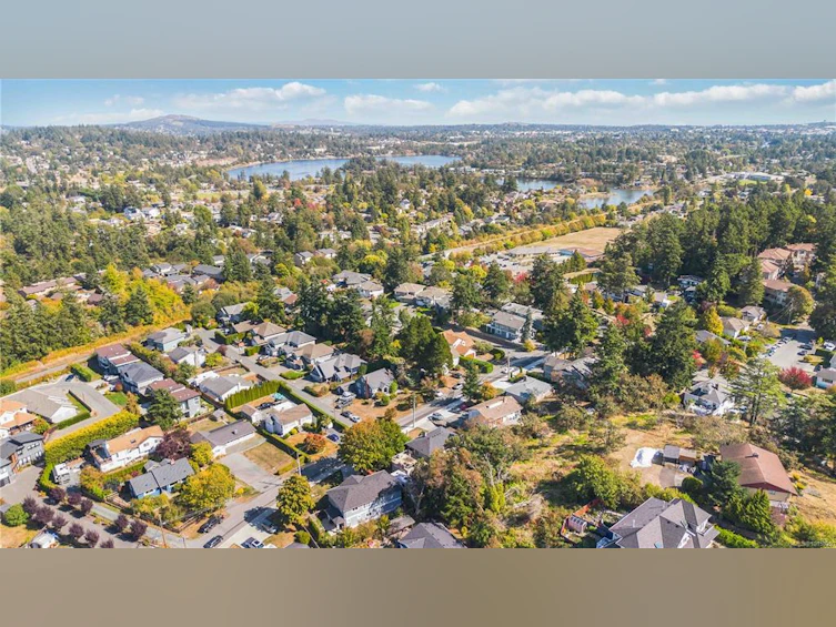 12 Jedburgh Road, View Royal, BC, V9B 1K8 - 39