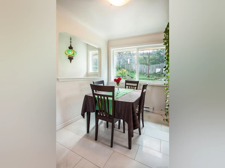 12 Jedburgh Road, View Royal, BC, V9B 1K8 - 11