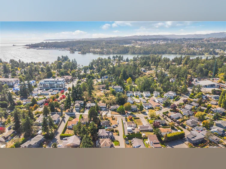 12 Jedburgh Road, View Royal, BC, V9B 1K8 - 42