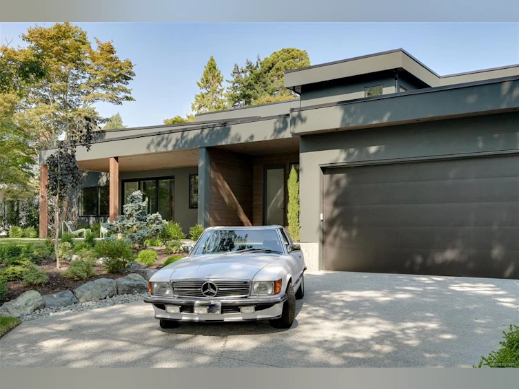1542 Despard Avenue, Victoria, BC, V8S 1T3 - 2