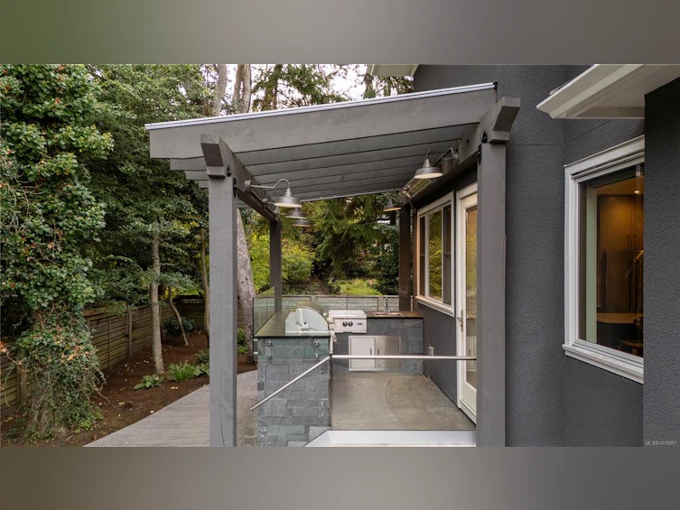 1198 Hewlett Place, Oak Bay, BC, V8S 4P7 - 37
