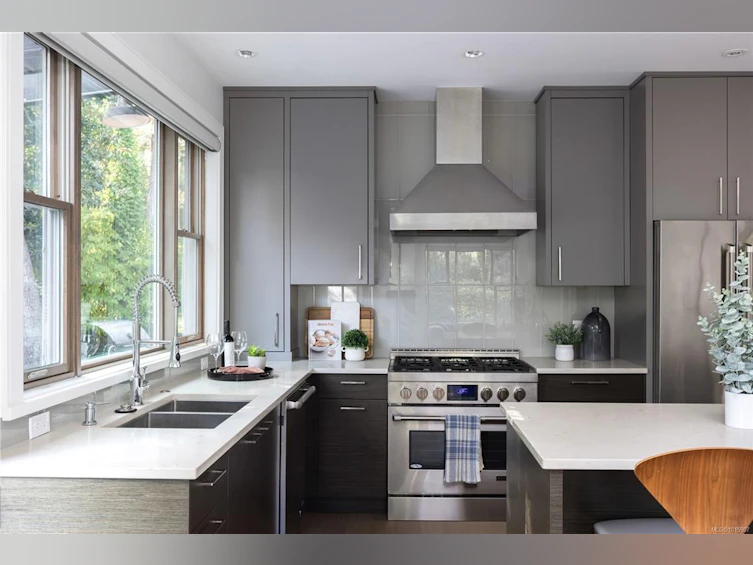 1198 Hewlett Place, Oak Bay, BC, V8S 4P7 - 9