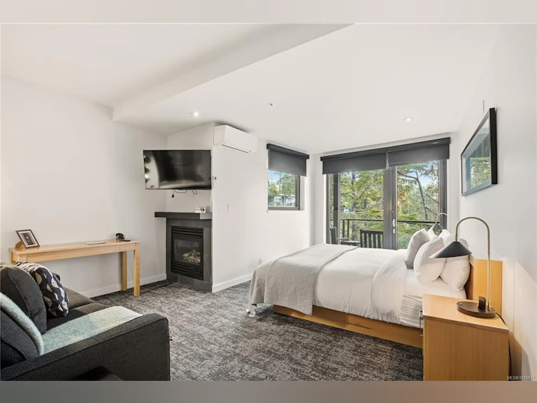 302-596 Marine Drive, Ucluelet, BC, V0R 3A0 - 4