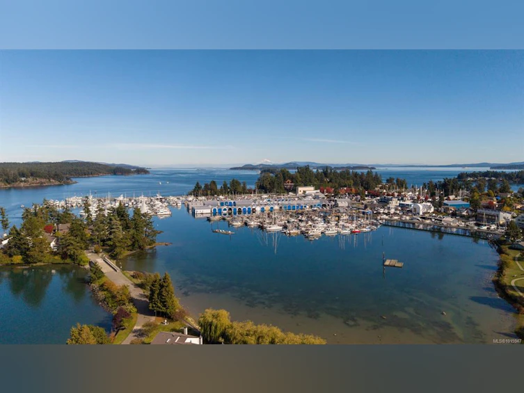 107-1964 John Road, North Saanich, BC, V8L 2P9 - 43