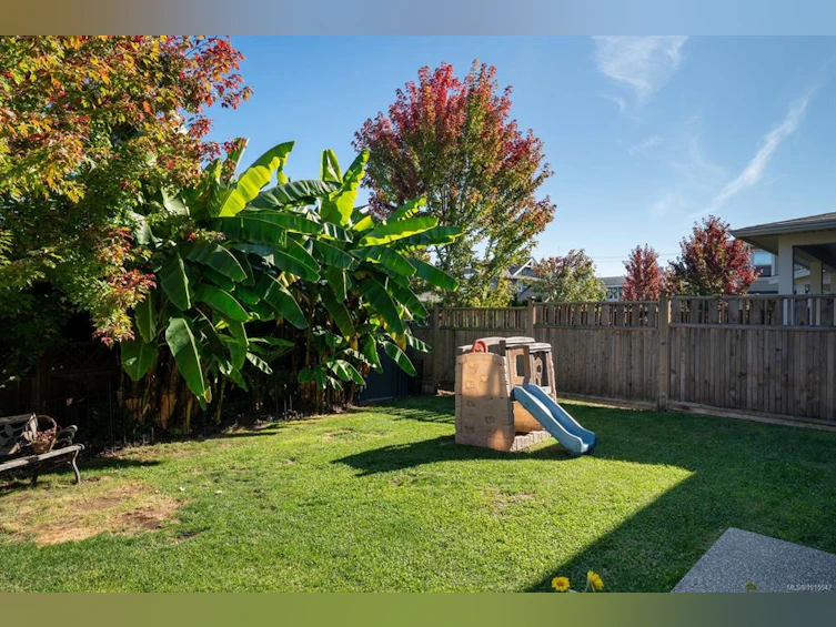 107-1964 John Road, North Saanich, BC, V8L 2P9 - 34