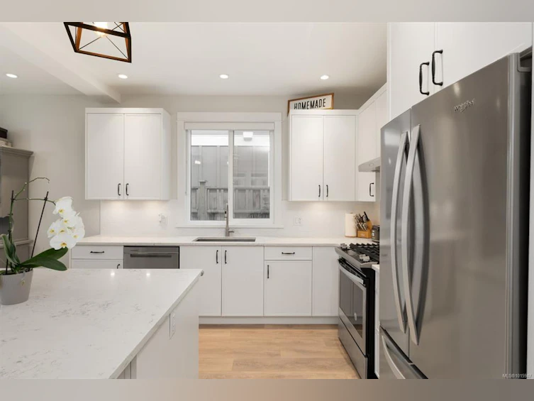 107-1964 John Road, North Saanich, BC, V8L 2P9 - 14