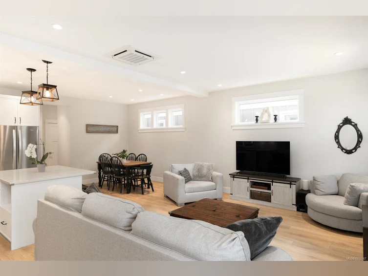 107-1964 John Road, North Saanich, BC, V8L 2P9 - 6