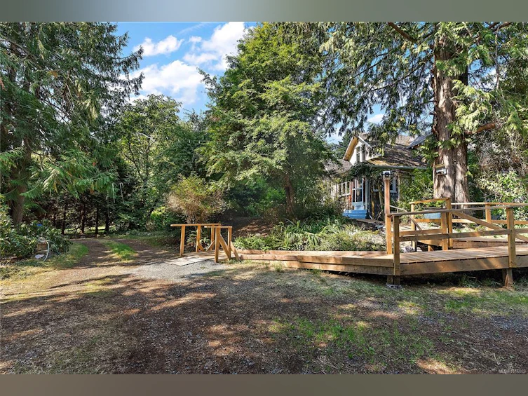 1720 Swartz Bay Road, North Saanich, BC, V8L 5R2 - 26