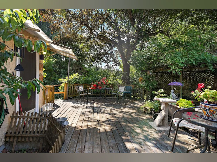 1720 Swartz Bay Road, North Saanich, BC, V8L 5R2 - 2