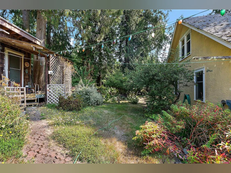 1720 Swartz Bay Road, North Saanich, BC, V8L 5R2 - 19