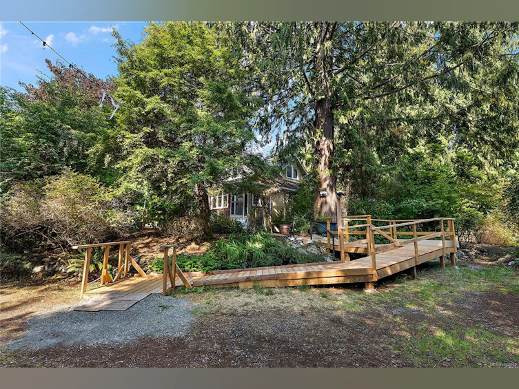 1720 Swartz Bay Road, North Saanich, BC, V8L 5R2 - 16
