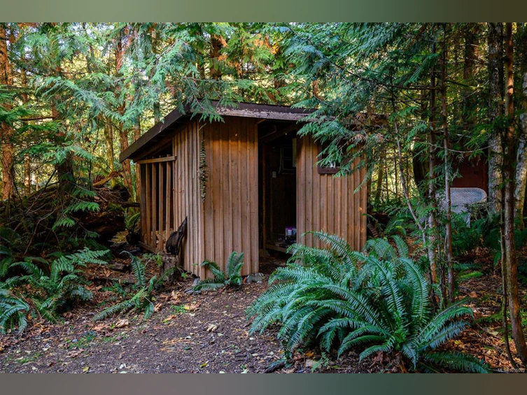 584 Sabre Road, Kelsey Bay/Sayward, BC, V0P 1R0 - 32