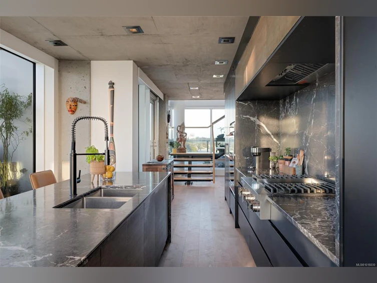 1702-989 Johnson Street, Victoria, BC, V8V 0E3 - 20