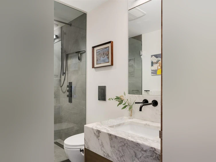 1702-989 Johnson Street, Victoria, BC, V8V 0E3 - 37