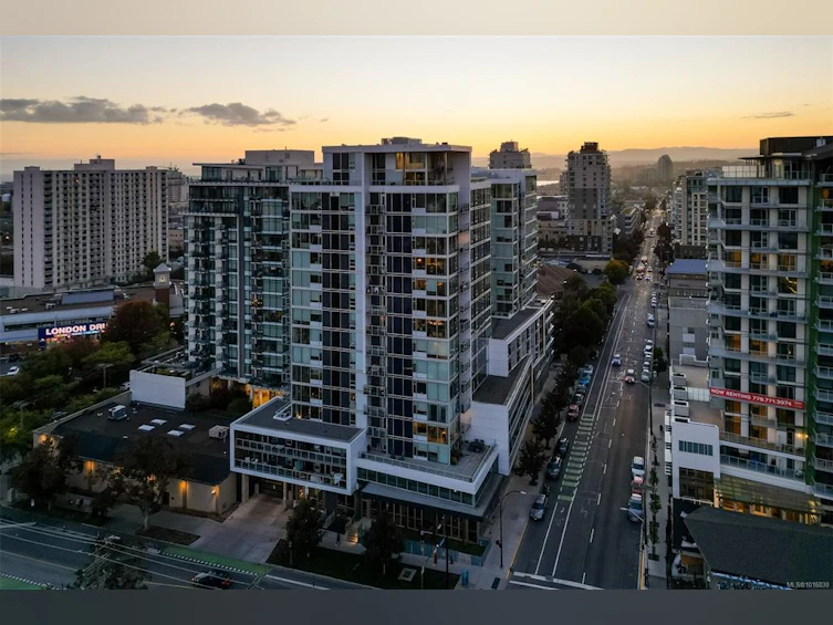 1702-989 Johnson Street, Victoria, BC, V8V 0E3 - 4
