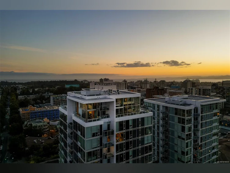 1702-989 Johnson Street, Victoria, BC, V8V 0E3 - 5
