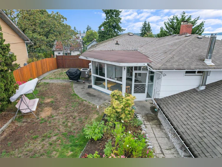 609 Milton Street, Nanaimo, BC, V9R 2L4 - 56