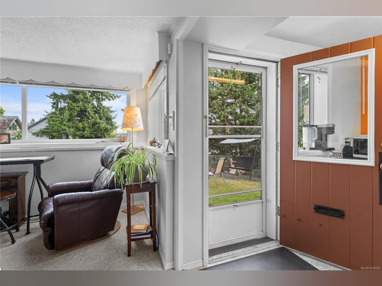 609 Milton Street, Nanaimo, BC, V9R 2L4 - 46