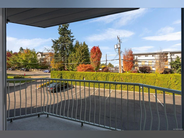 204-266 W Hirst Avenue, Parksville, BC, V9P 2K9 - 13