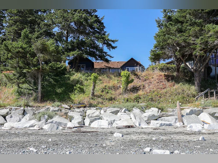 1826 Astra Road, Comox, BC, V9M 4B4 - 43