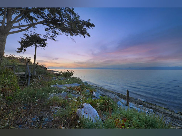 1826 Astra Road, Comox, BC, V9M 4B4 - 2